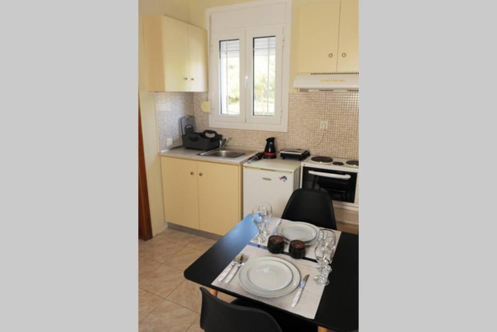 Georgia'S Cozy Rooms #3 Kavala Exteriör bild